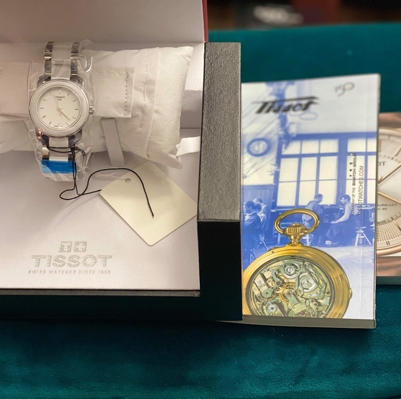 Tissot Women's Watch - Picture 6 of 8